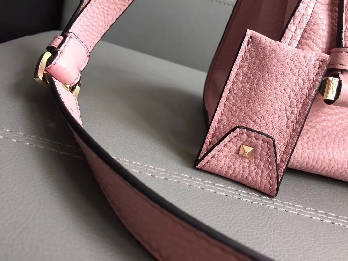 Valentino Garavani Pink Joylock Small Handbag 025