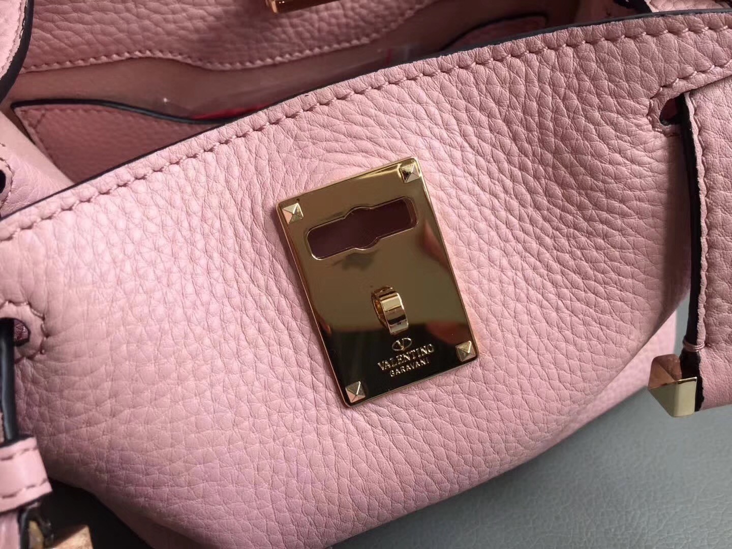 Valentino Garavani Pink Joylock Small Handbag 025