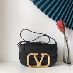 Valentino Supervee Crossbody Bag In Black Leather 846