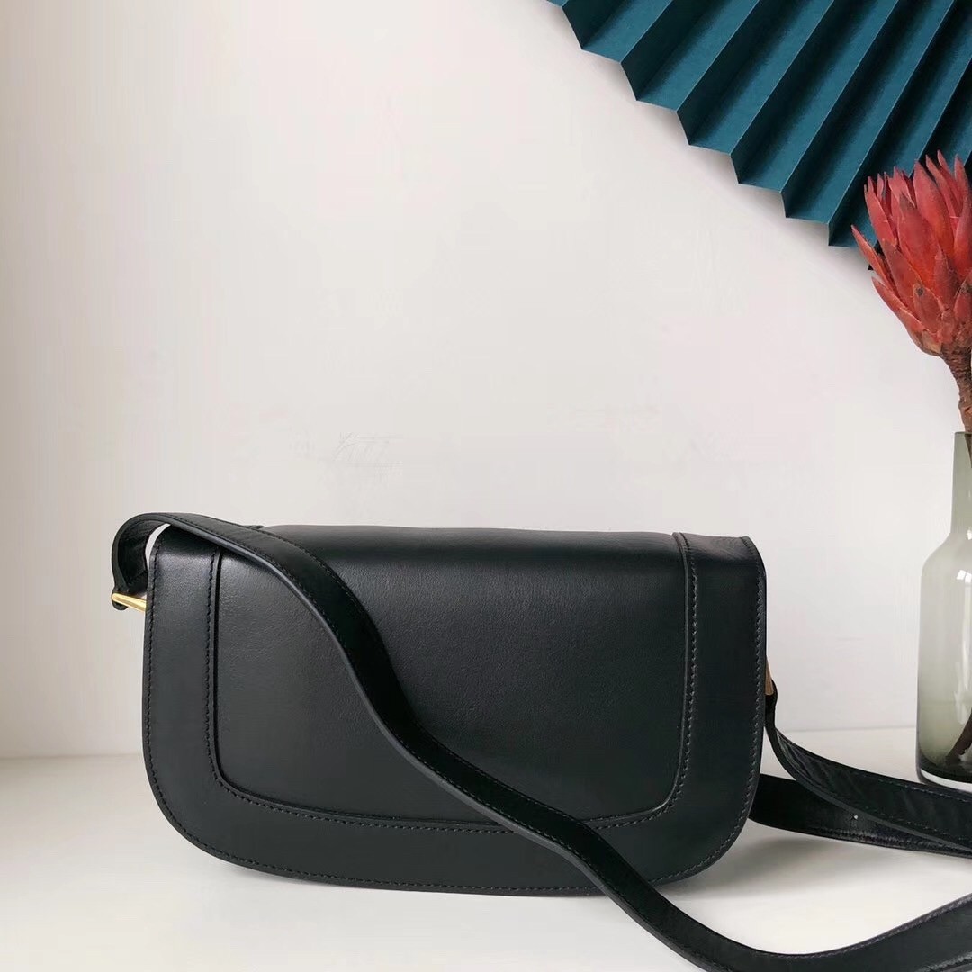 Valentino Supervee Crossbody Bag In Black Leather 846