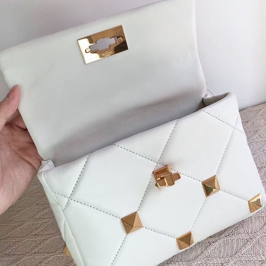 Valentino Medium Roman Stud Chain Bag In White Nappa 622