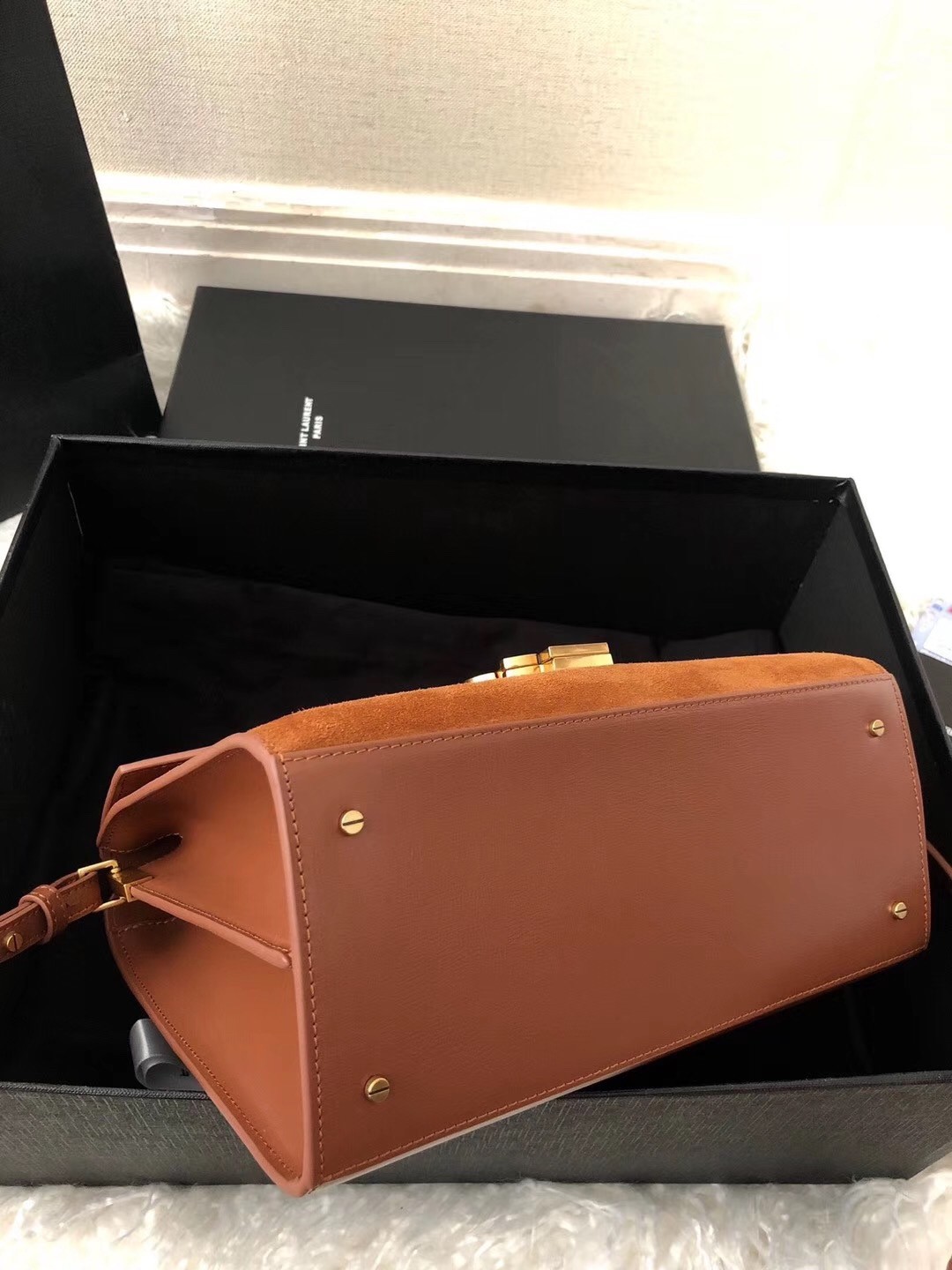 Saint Laurent Cassandra Medium Bag In Brown Suede 370