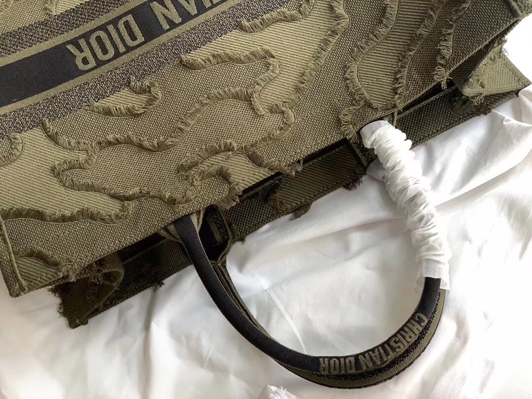 Dior Book Tote Bag In Green Camouflage Embroidered Canvas 473