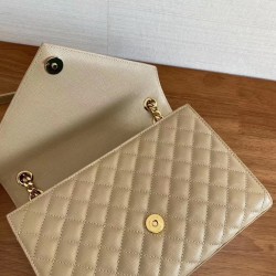 Saint Laurent Medium Envelope Bag In Beige Grained Leather 131