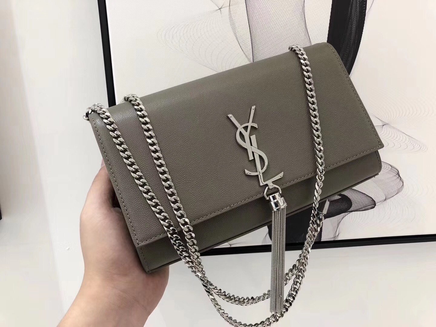 Saint Laurent Medium Kate Bag With Tassel In Grey Grained Leather 486