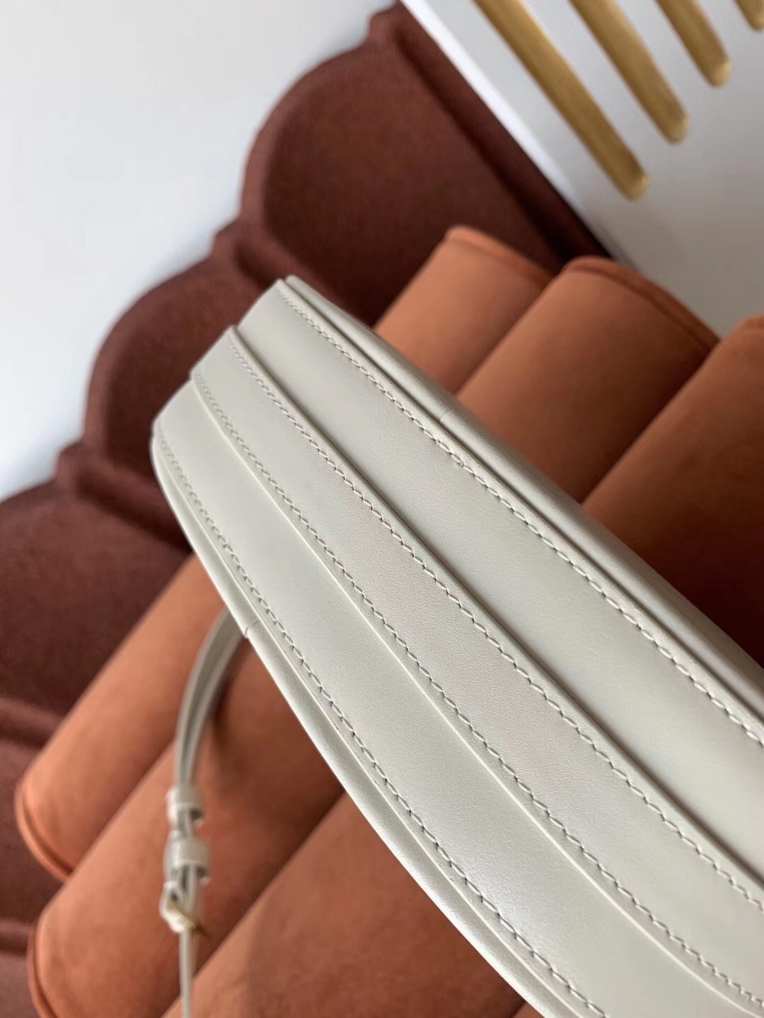 Saint Laurent LE 61 Camera Bag In White Leather 892