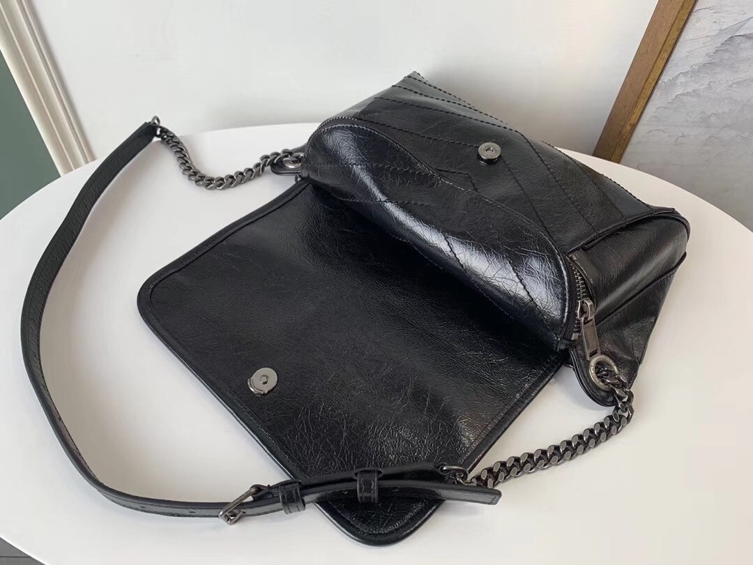 Saint Laurent Niki Body Bag In Black Crinkled Vintage Leather 498