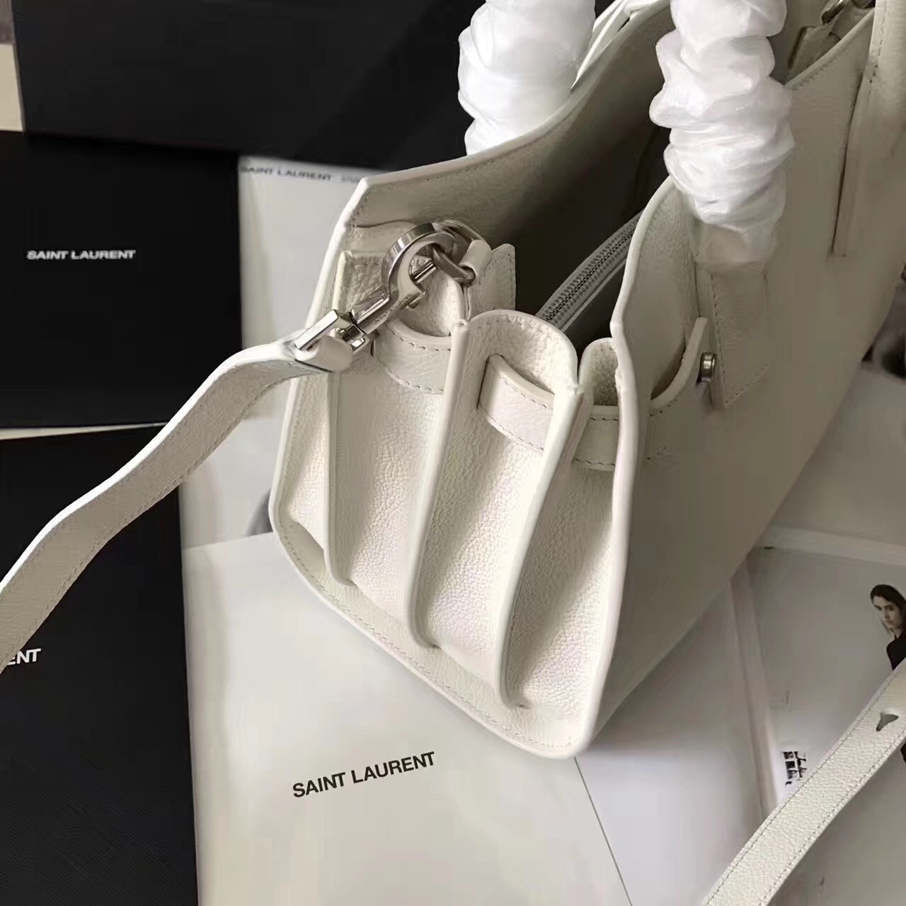 Saint Laurent Baby Sac de Jour Souple Bag In White Grained Leather 899