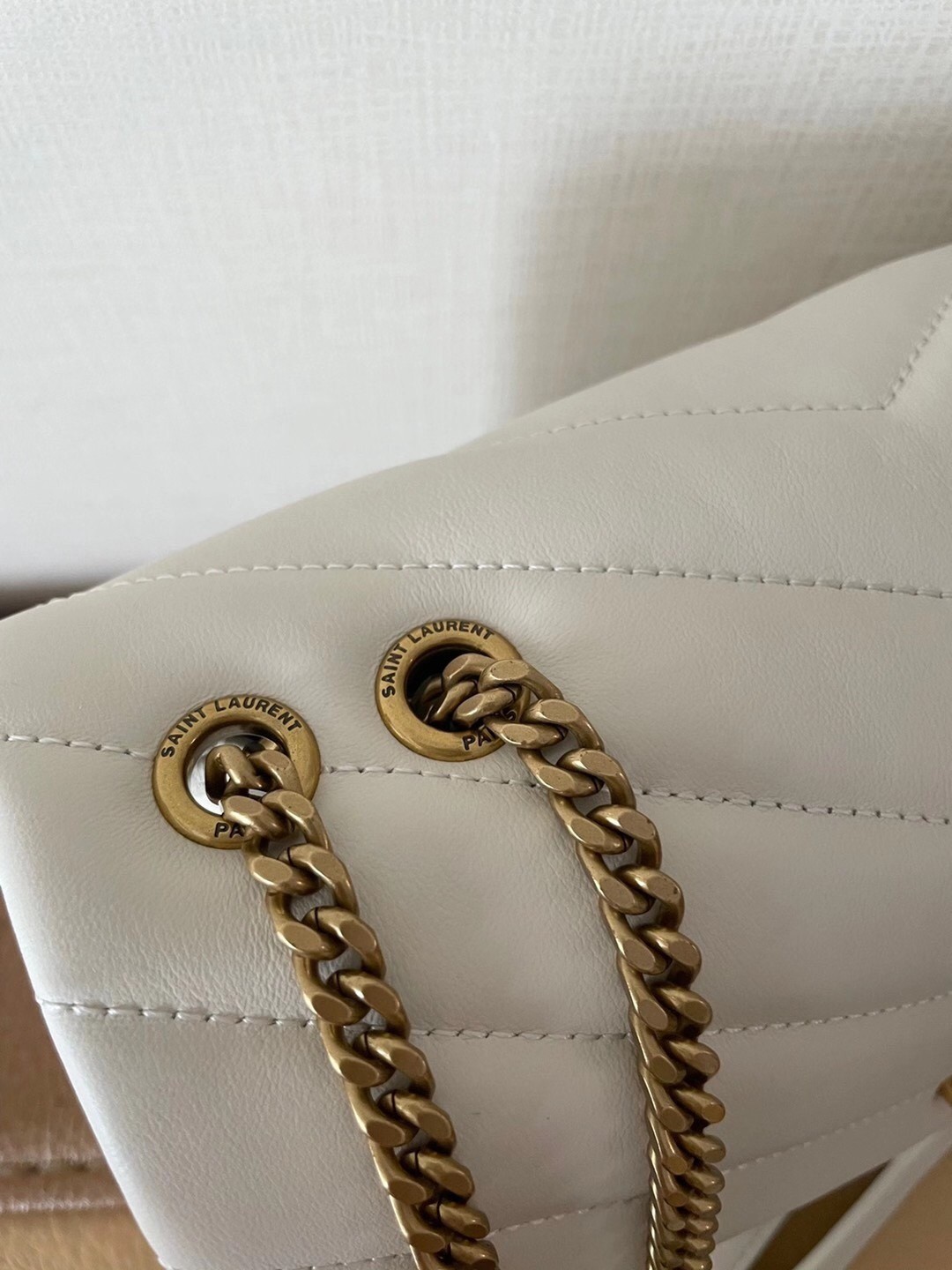 Saint Laurent Loulou Small Bag In White Matelasse Leather 903