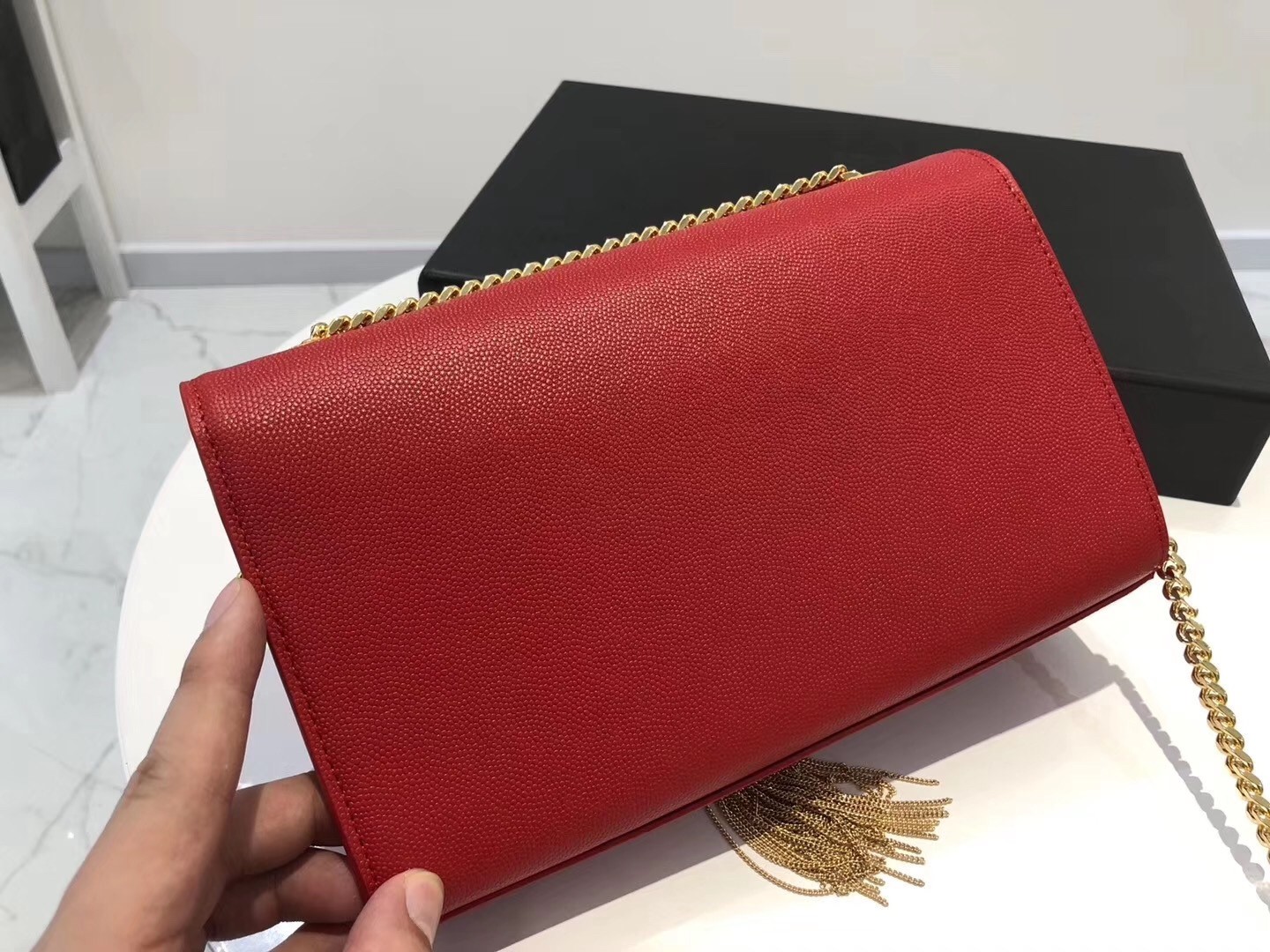 Saint Laurent Medium Kate Bag With Tassel In Red Grained Leather 996