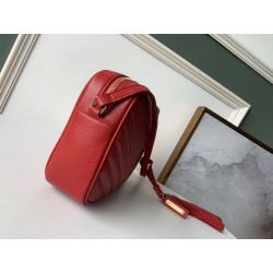 Saint Laurent Lou Camera Bag In Red Leather 548