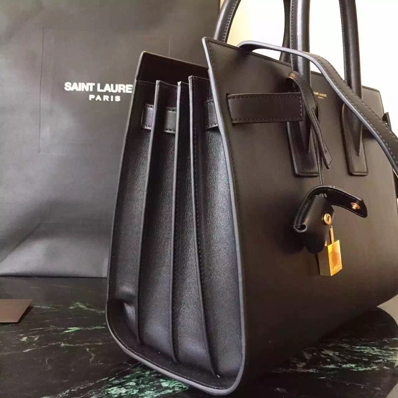 Saint Laurent Small Sac De Jour Bag In Black Leather 680