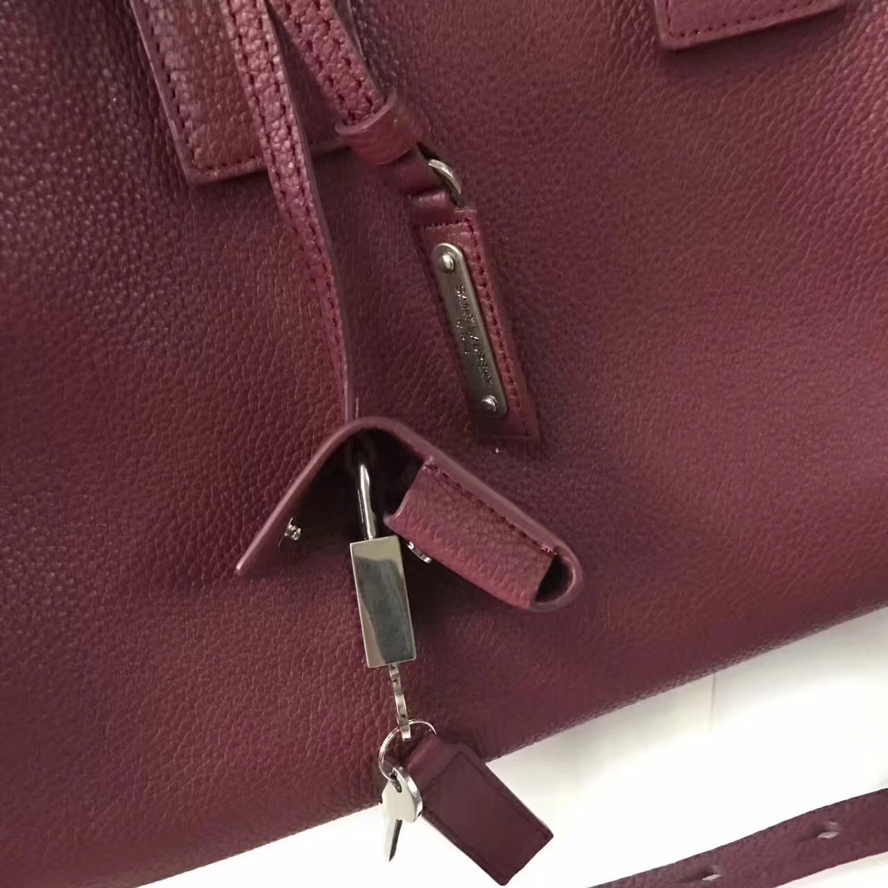 Saint Laurent Small Sac de Jour Souple Bag In Ruby Grained Leather 616