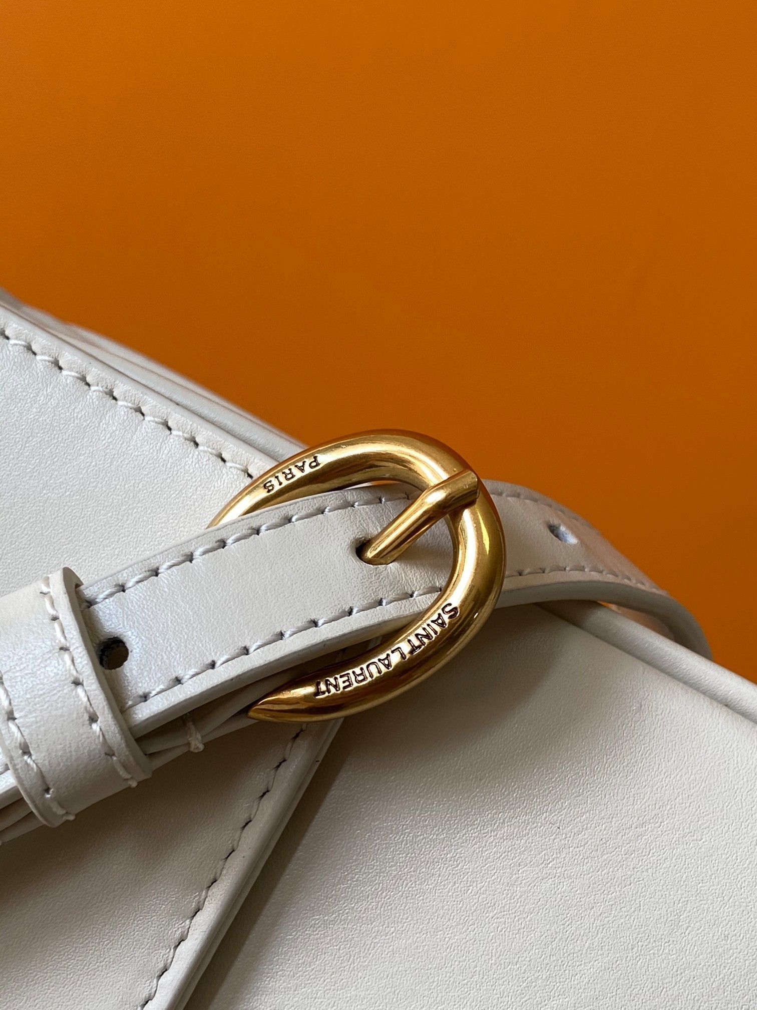 Saint Laurent Le Maillon Bag In White Calfskin 975