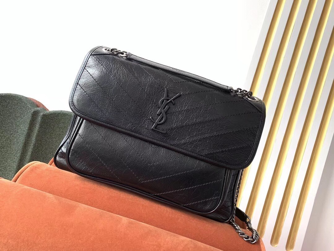 Saint Laurent Large Niki Chain Bag In Black Crinkled Leather 021