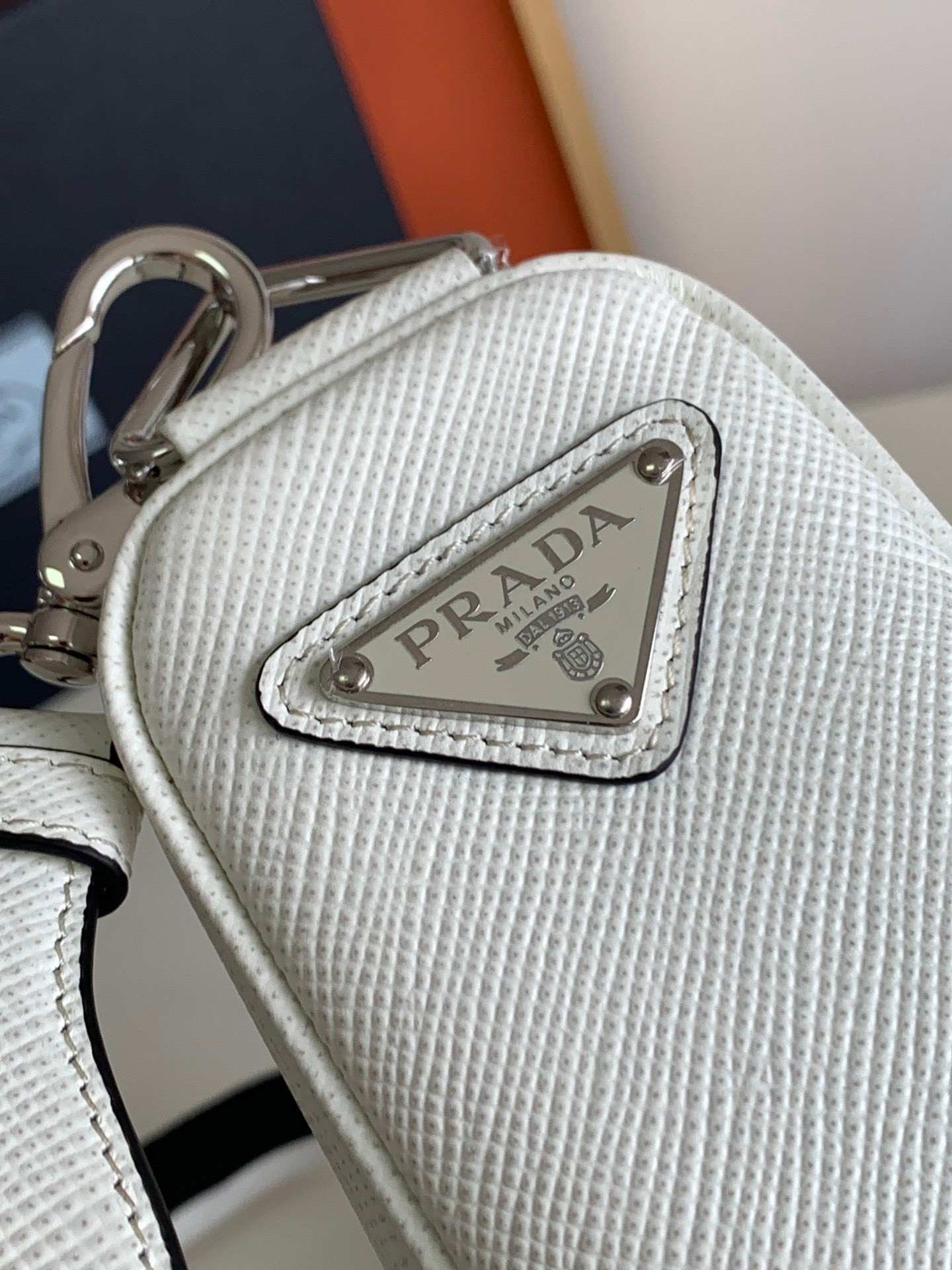 Prada Triangle Shoulder Bag In White Saffiano Calfskin 007