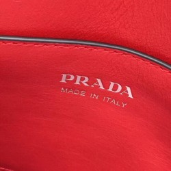 Prada Monochrome Flap Bag In Red Saffiano Leather 125