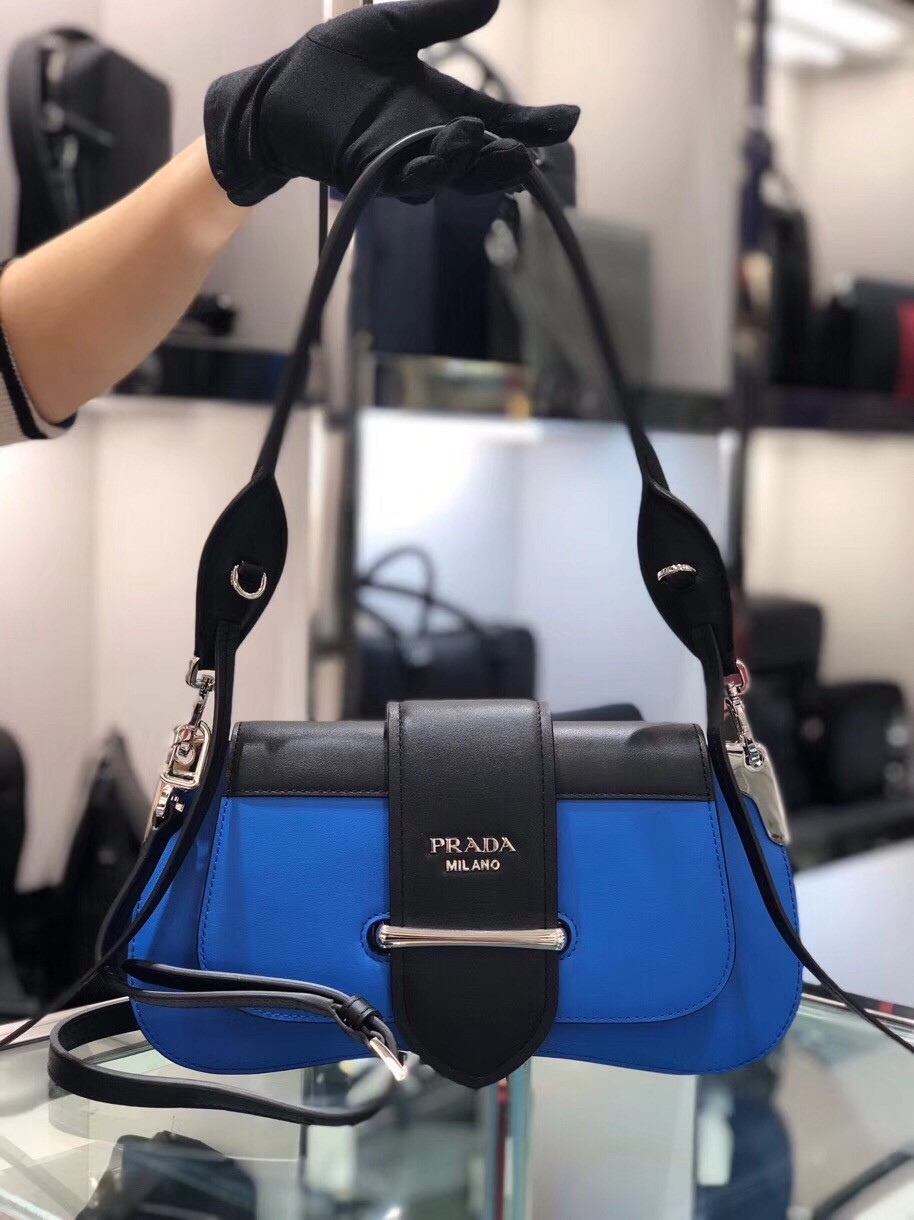 Prada Sidonie Shoulder Bag In Blue/Black Leather 797