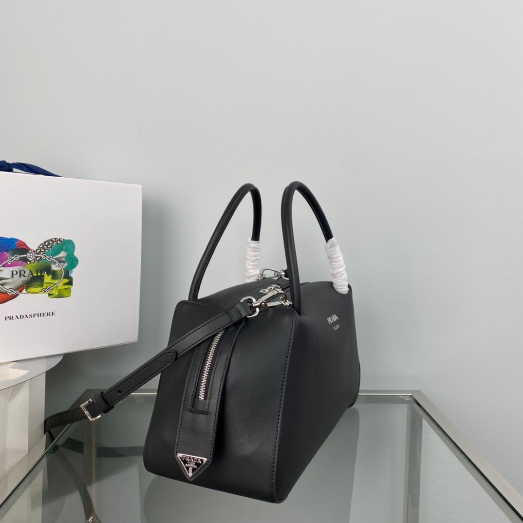 Prada Supernova Medium Handbag In Black Leather 509