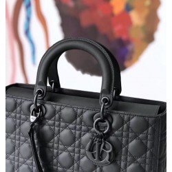 Dior Large Lady Dior Ultra-Matte So Black Bag 095