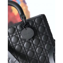 Dior Large Lady Dior Ultra-Matte So Black Bag 095