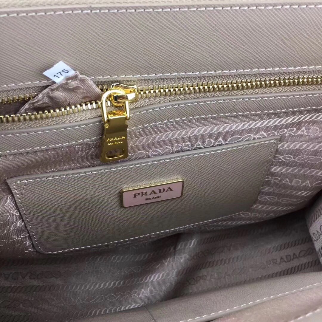 Prada Medium Galleria Bag In Grey Saffiano Leather 796