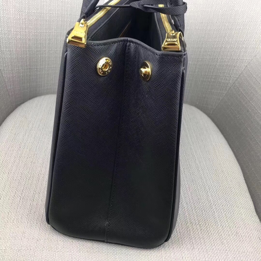 Prada Medium Galleria Bag In Black Saffiano Leather 896