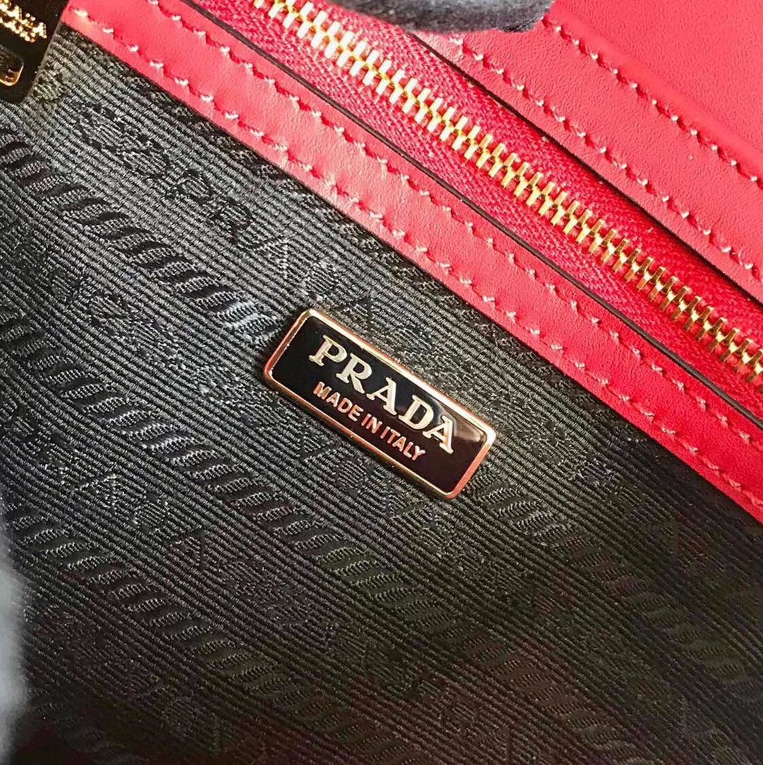 Prada Embleme Bag In Red Saffiano Leather  266