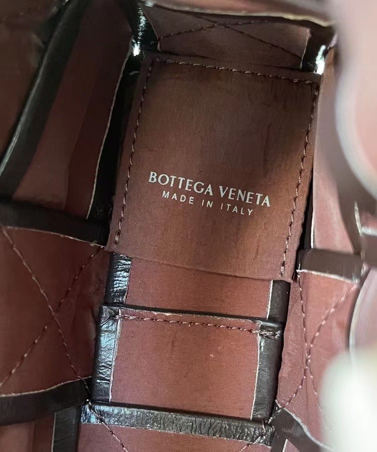 Bottega Veneta Cassett Bag In Fondant Wrinkled Calfskin 326