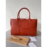 Bottega Veneta Arco Medium Tote In Maple Intrecciato Lambskin 051