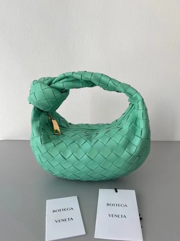 Bottega Veneta BV Jodie Mini Bag In Fountain Intrecciato Lambskin 240