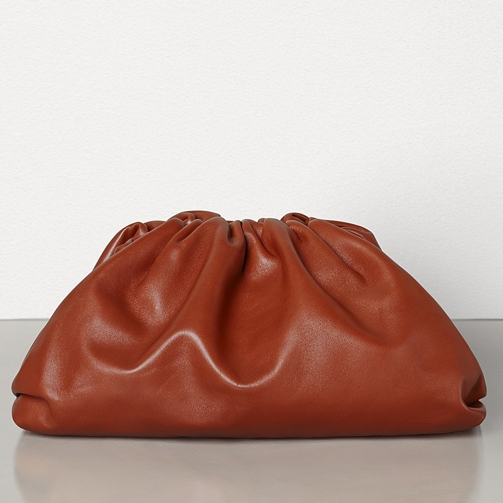 Bottega Veneta The Pouch Clutch In Rust Calfskin 182