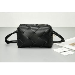 Bottega Veneta Small Cassette Camera Bag In Black Lambskin 971