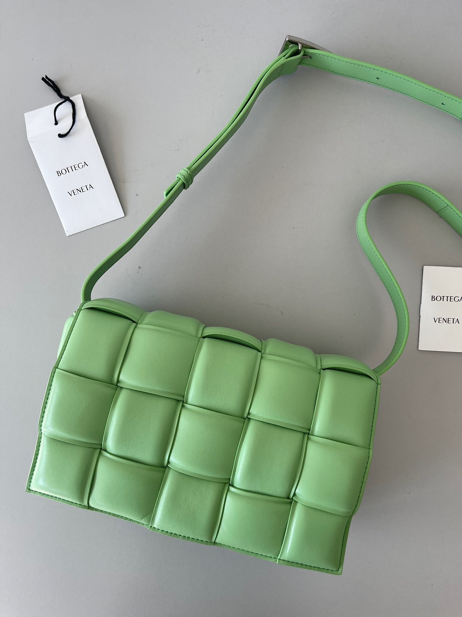 Bottega Veneta Padded Cassette Bag In Acid Green Lambskin 226