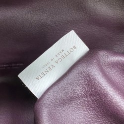 Bottega Veneta The Belt Chain Pouch In Grape Nappa Leather 847