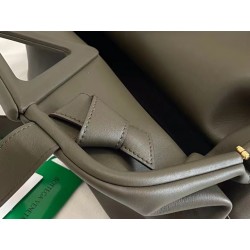 Bottega Veneta Medium Point Top Handle Bag In Camping Leather 797