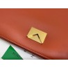 Bottega Veneta Mount Medium Envelope Bag In Maple Calfskin 554