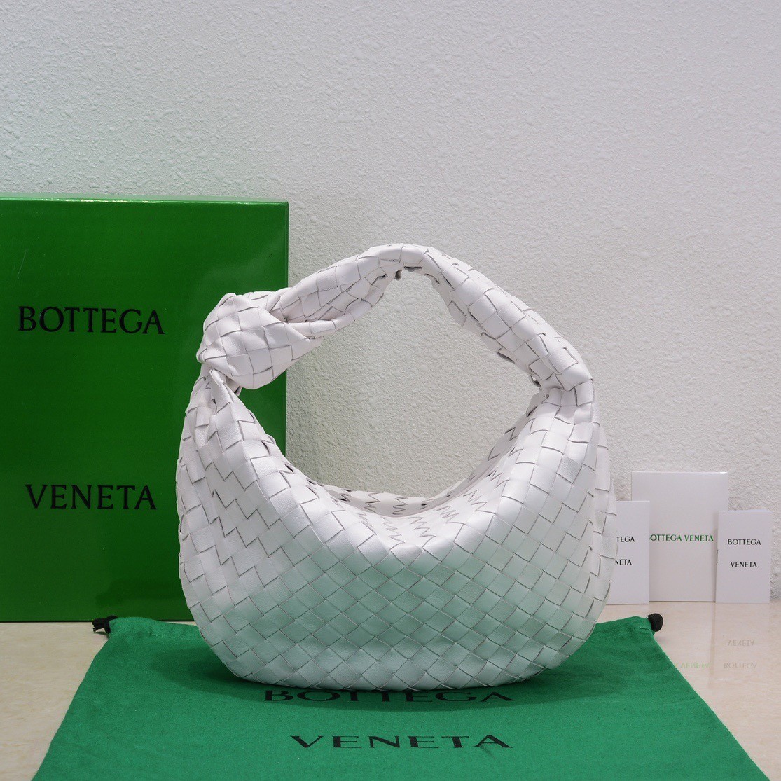 Bottega Veneta BV Jodie Teen Bag In White Intrecciato Leather 501