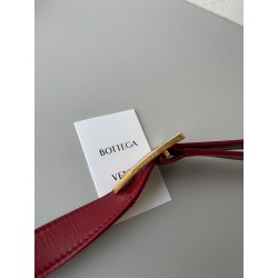 Bottega Veneta Padded Cassette Bag In Dard Red Lambskin 590