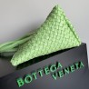 Bottega Veneta Cabat Medium Bag In Pistachio Intrecciato Lambskin 077