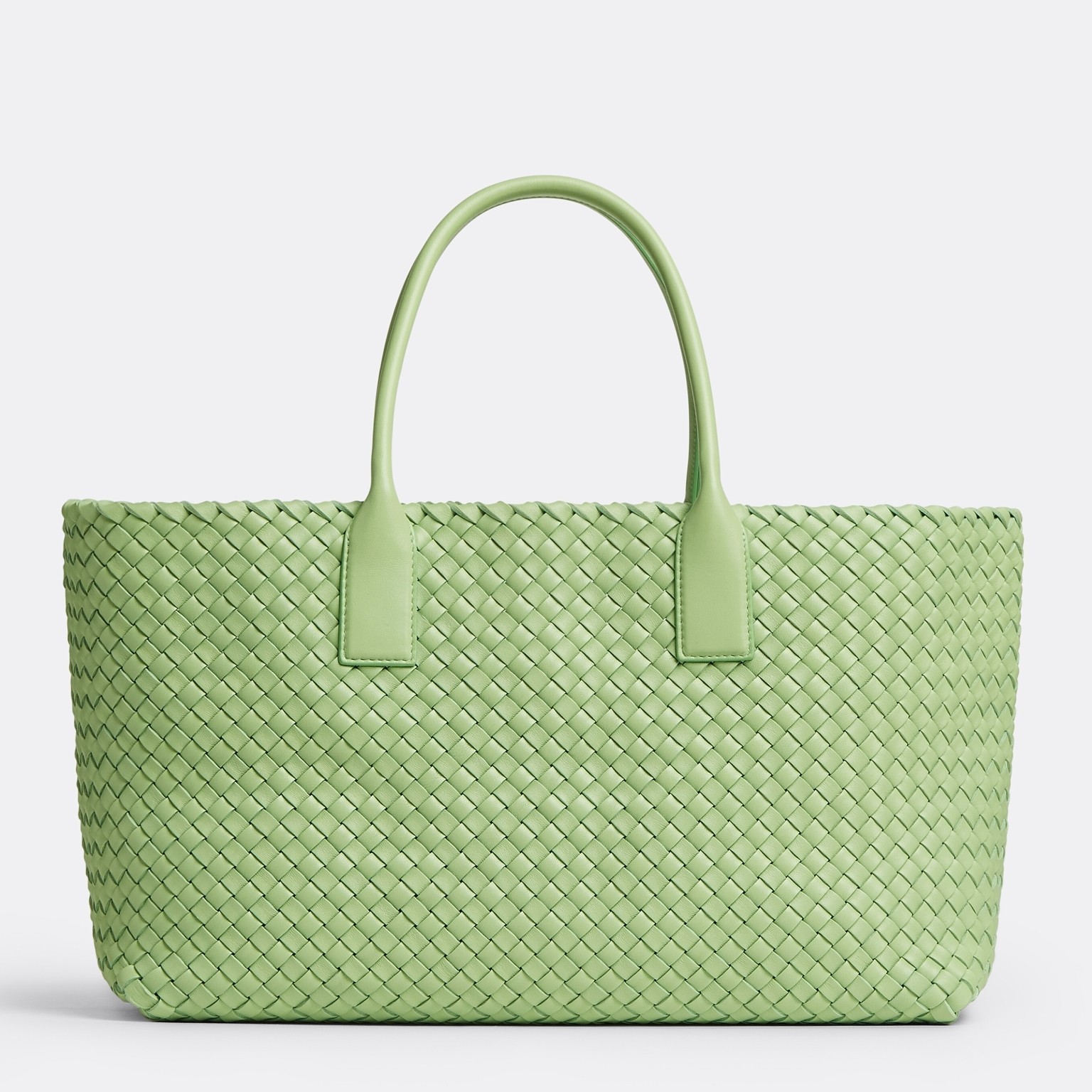 Bottega Veneta Cabat Medium Bag In Pistachio Intrecciato Lambskin 077