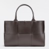 Bottega Veneta Arco Medium Tote In Fondant Intrecciato Lambskin 666