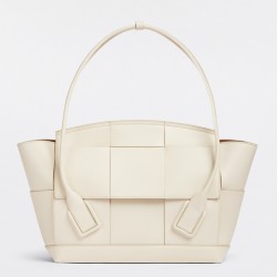 Bottega Veneta Arco Medium Bag In White Intrecciato Calfskin 218