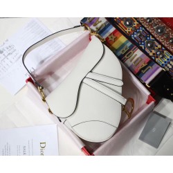 Dior Saddle Bag In White Grained Calfskin 328