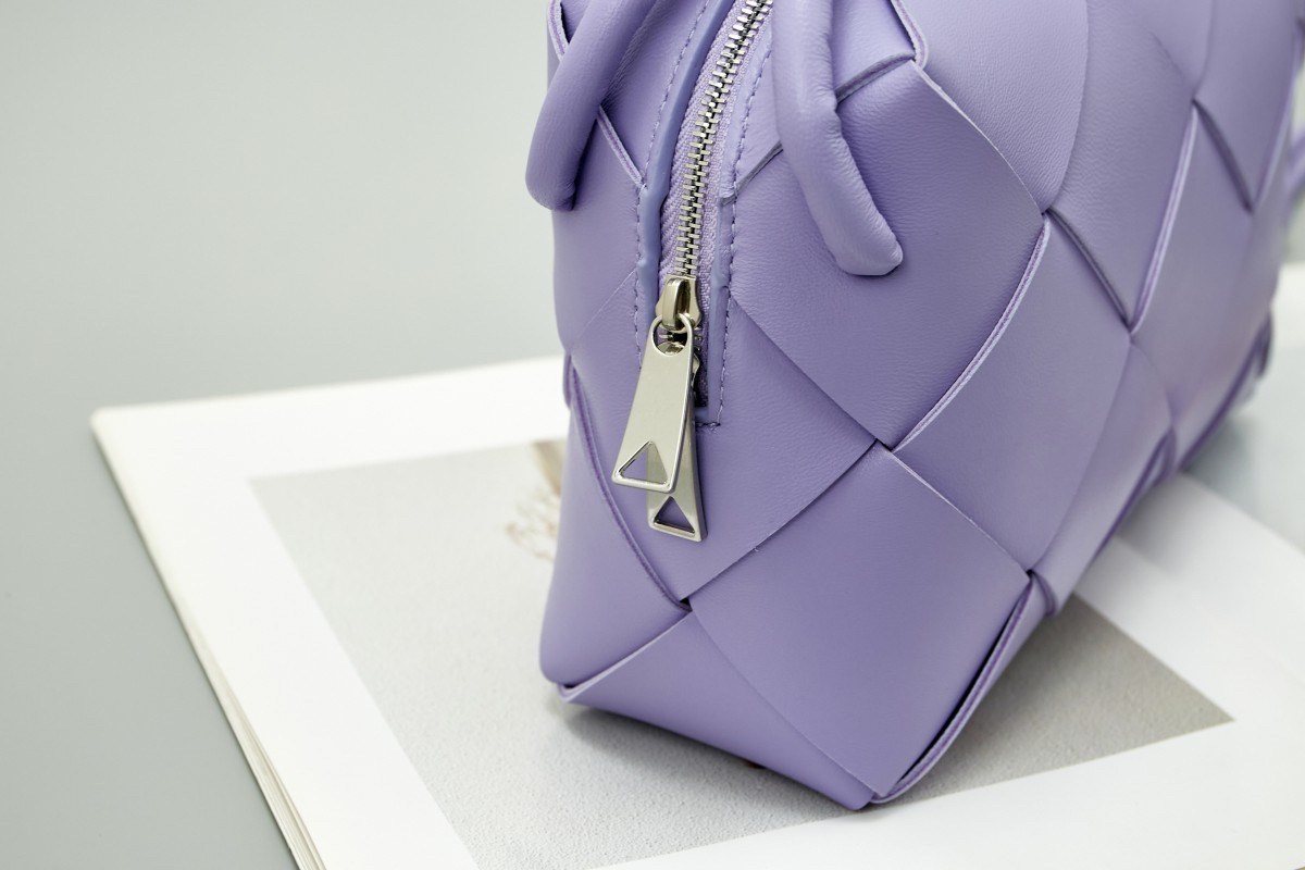 Bottega Veneta Small Cassette Camera Bag In Wisteria Lambskin 364