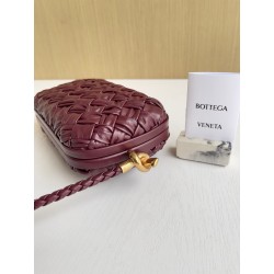 Bottega Veneta Knot Minaudiere On Strap In Barolo Foulard Intreccio Leather 541