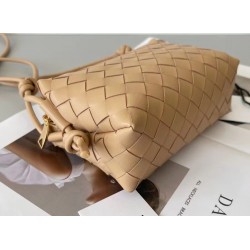 Bottega Veneta Mini Loop Bag In Beige Intrecciato Lambskin 325