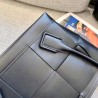 Bottega Veneta Arco Medium Bag In Black Intrecciato Calfskin 568