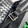 Bottega Veneta Medium Backpack In Black Intrecciato Calfskin 598