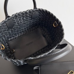 Bottega Veneta Mini Cabat Bag In Black Intrecciato Lambskin 088